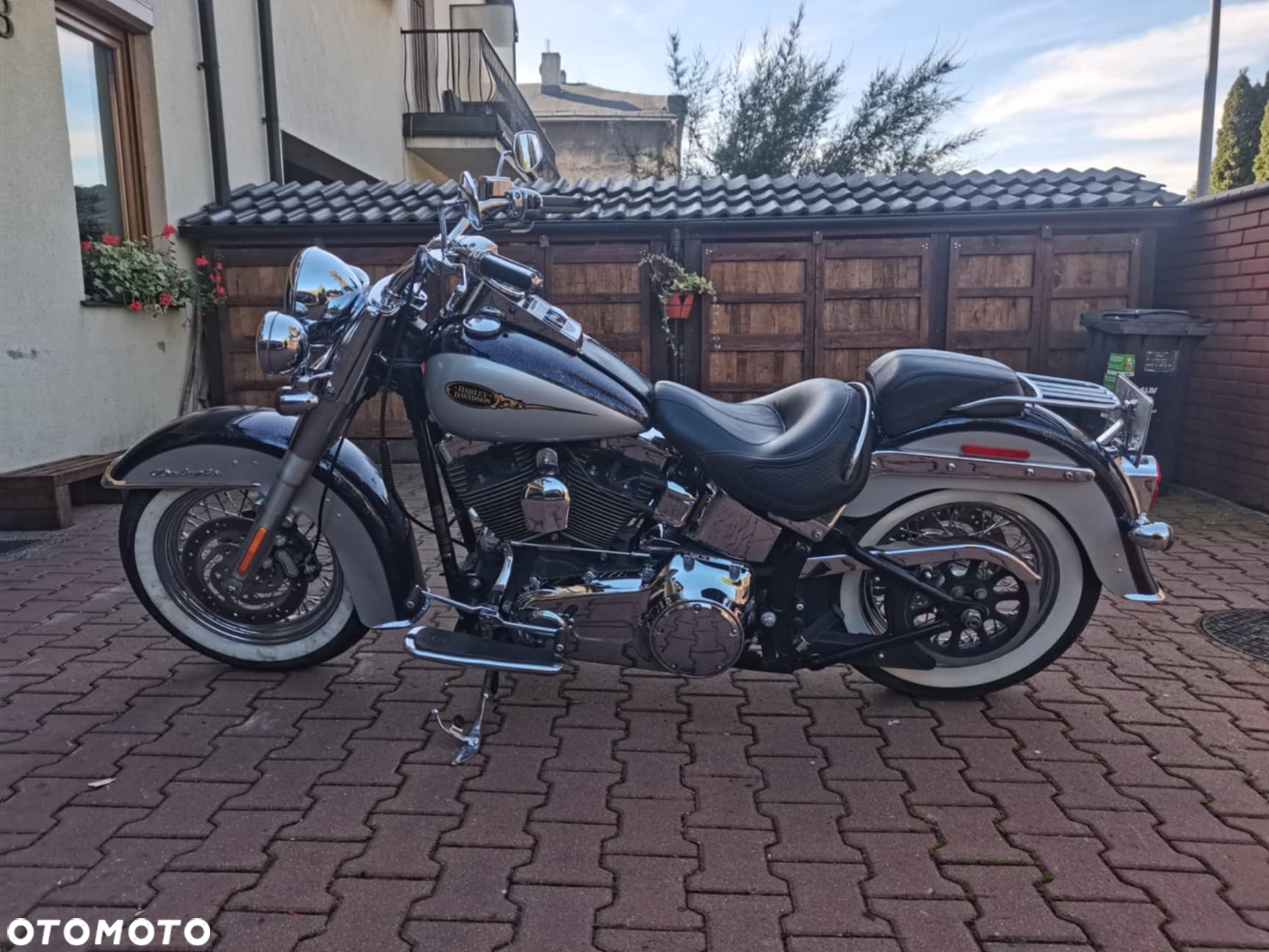 Harley-Davidson Softail Deluxe - 28