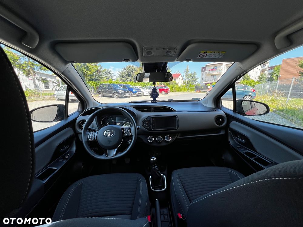 Toyota Yaris 1.5 Premium - 20