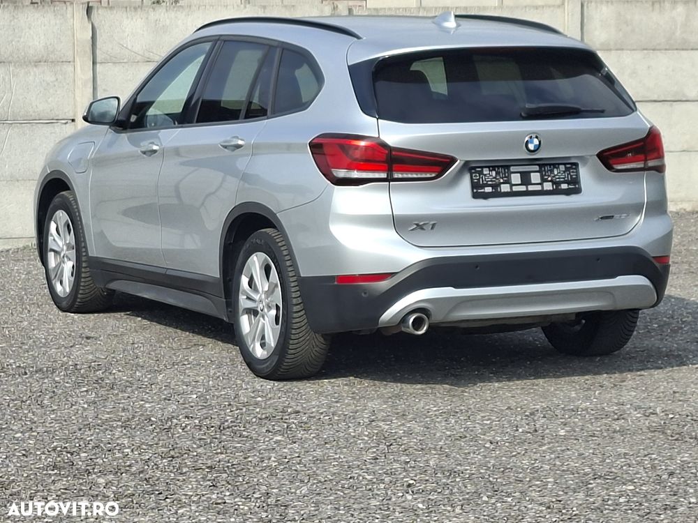BMW X1 xDrive25e Advantage - 5