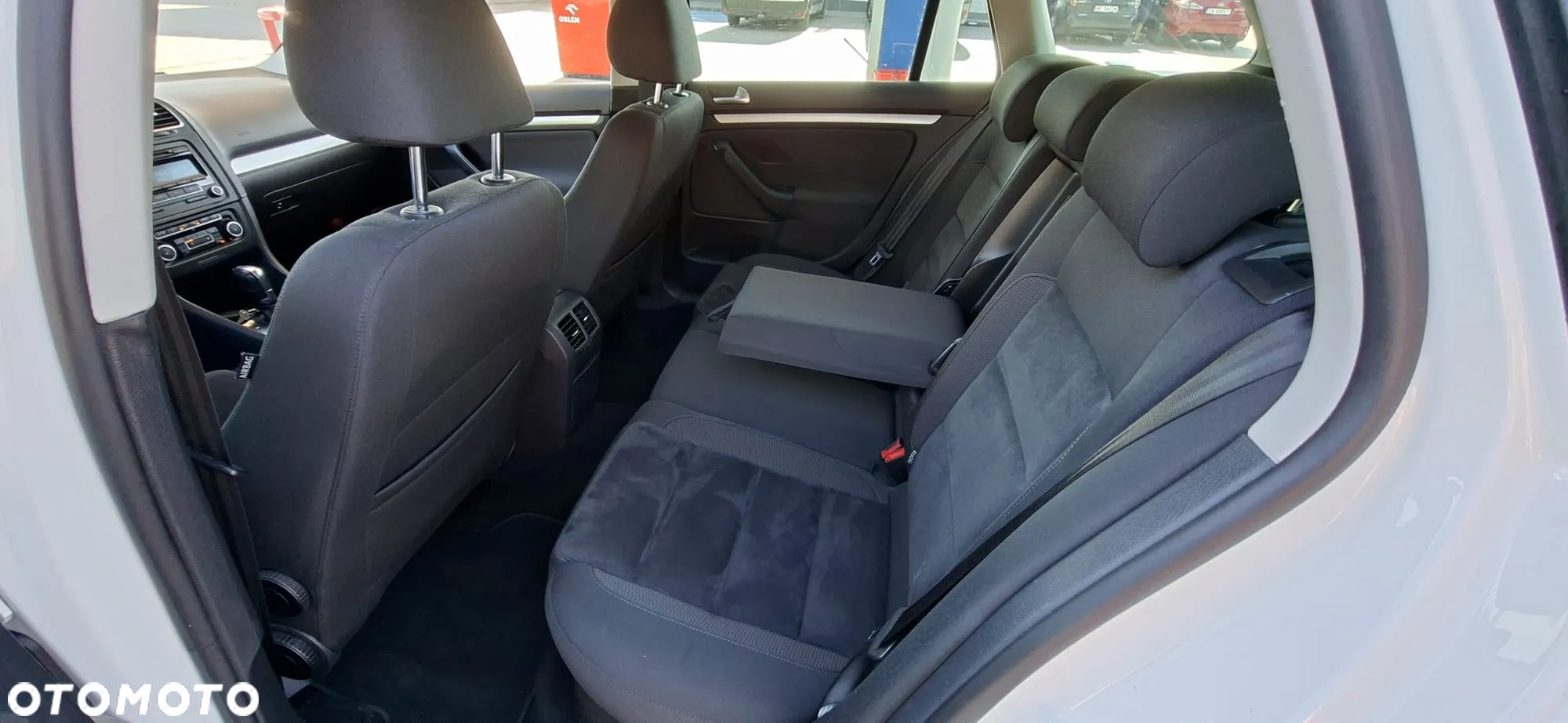 Volkswagen Golf Variant 1.4 TSI DSG Highline - 24