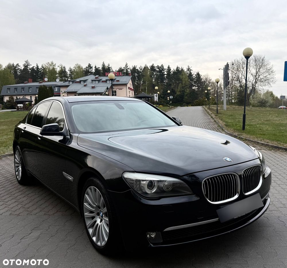 BMW Seria 7 - 4