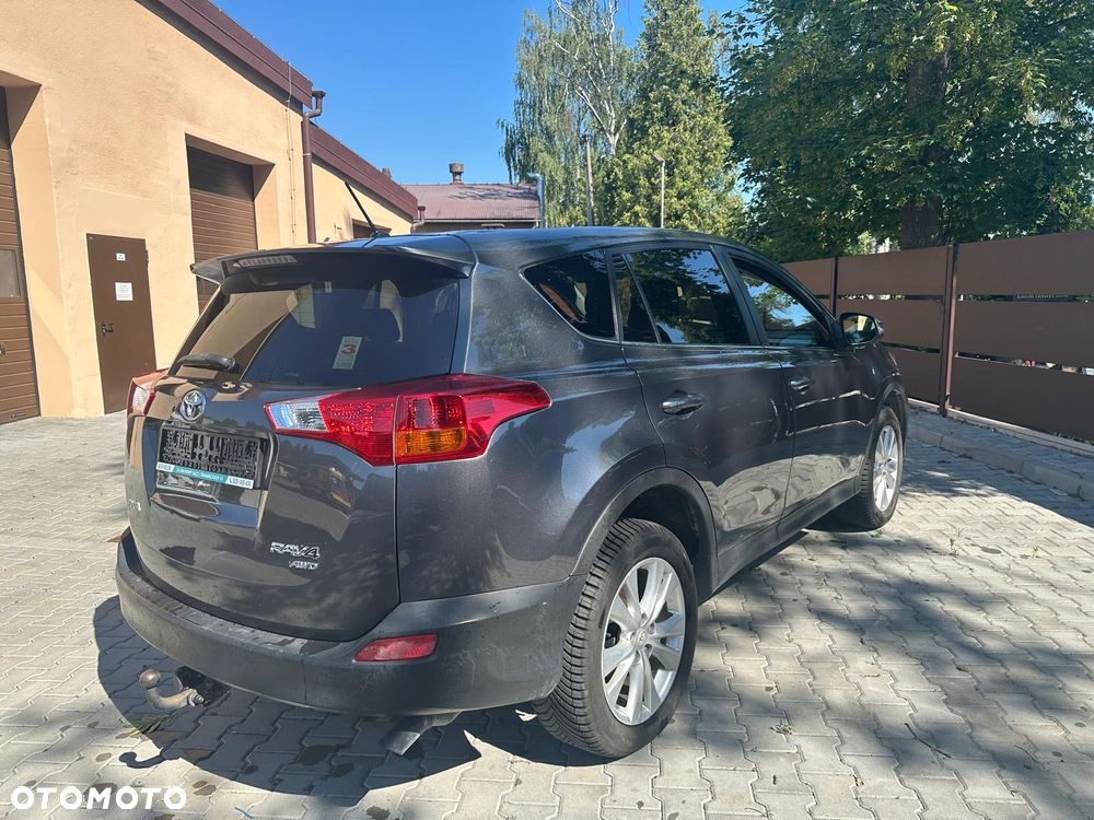 Toyota RAV4 2.2 D-4D 4x4 Life - 3