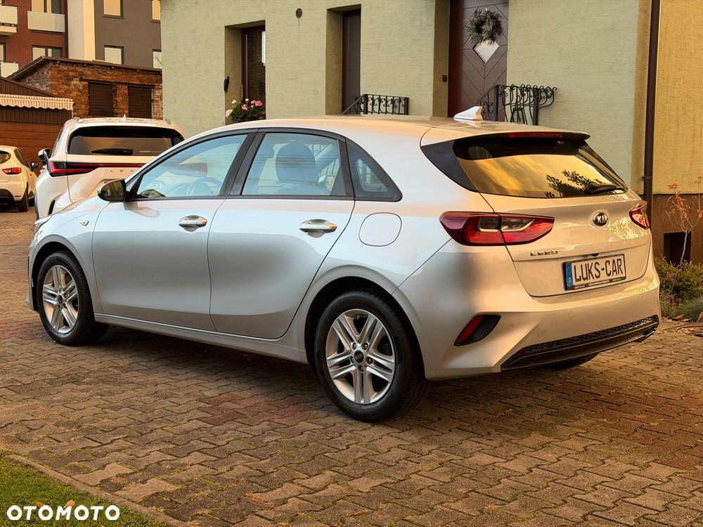 Kia Ceed 2018 photo 4
