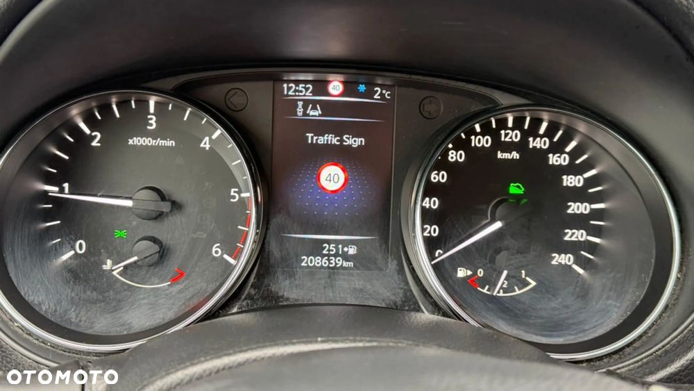 Nissan Qashqai - 34