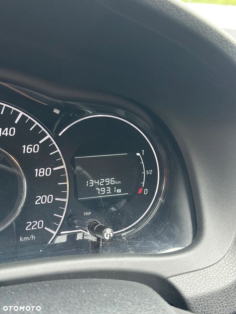 Nissan Note - 7