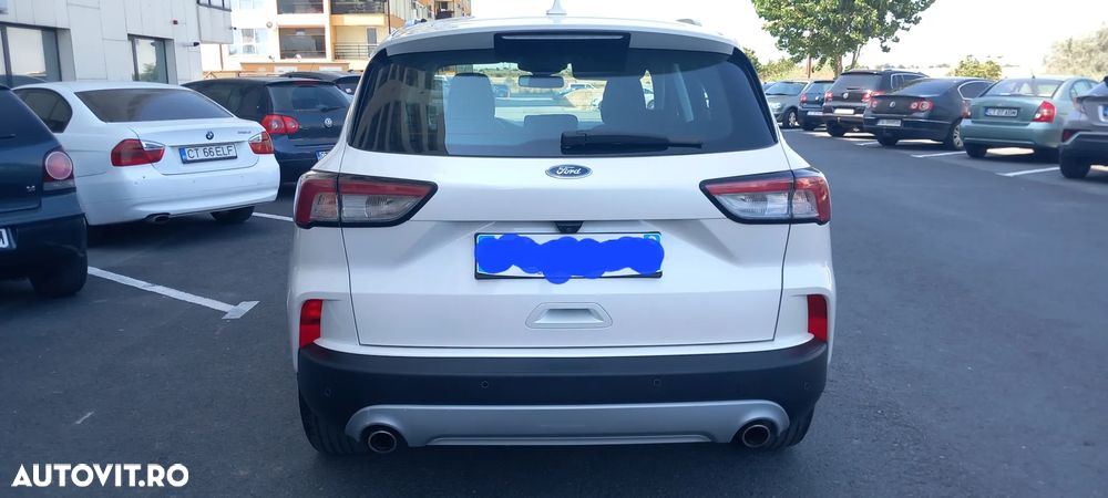 FORD Kuga 2021 — imagine 21