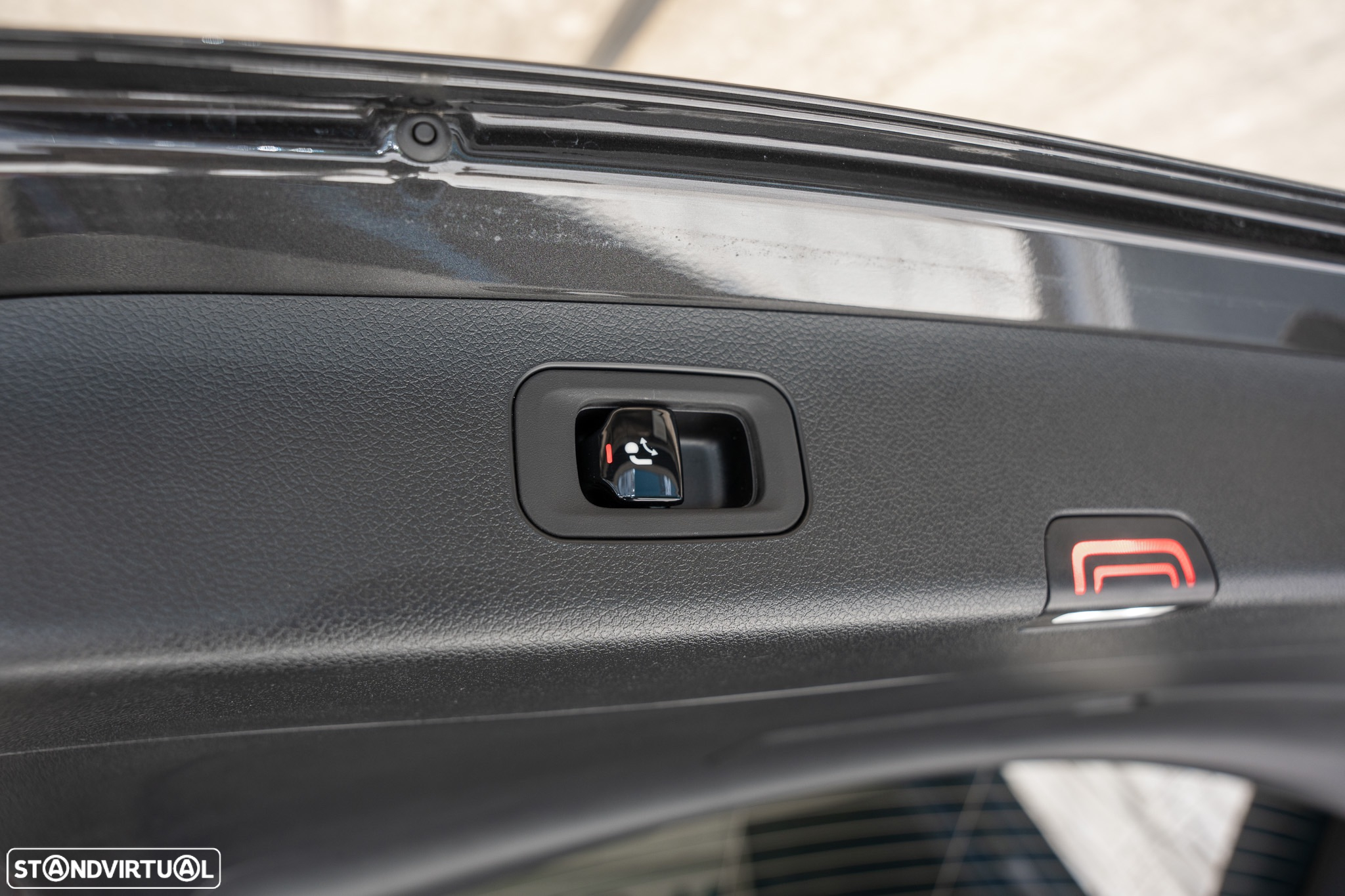 Mercedes-Benz E 300 de AMG Line - 36
