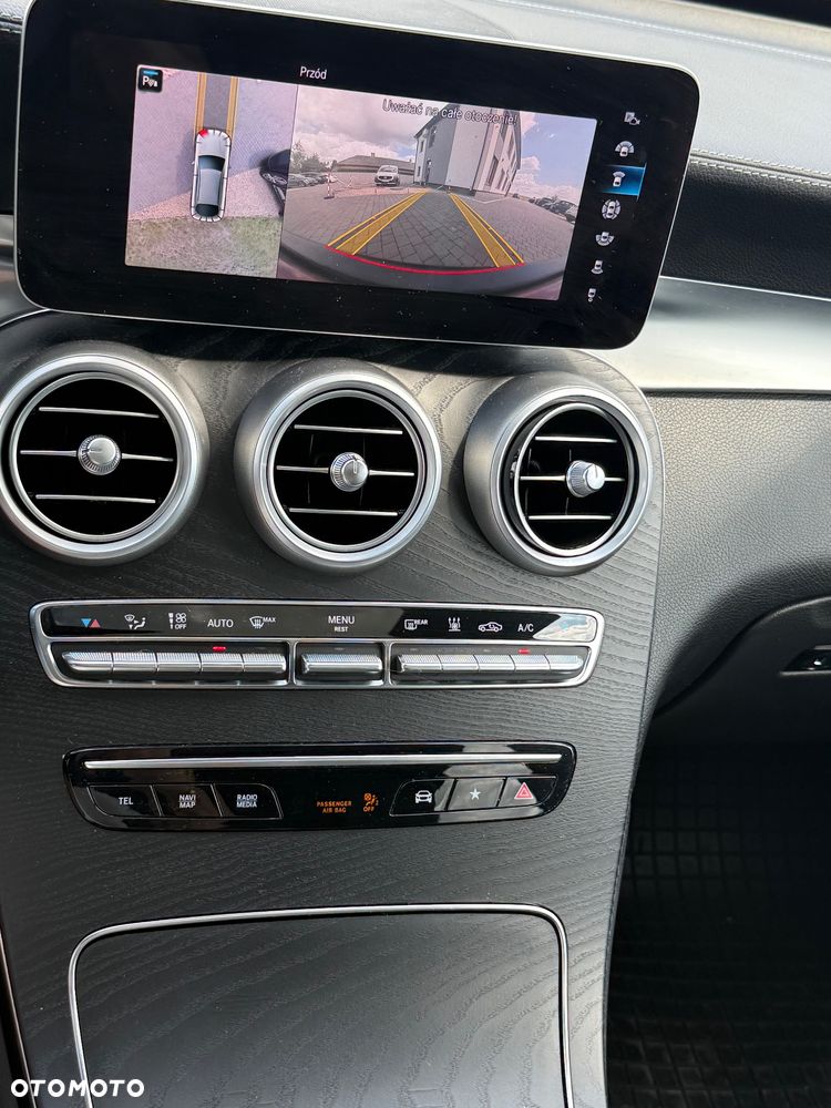 Mercedes-Benz GLC - 6