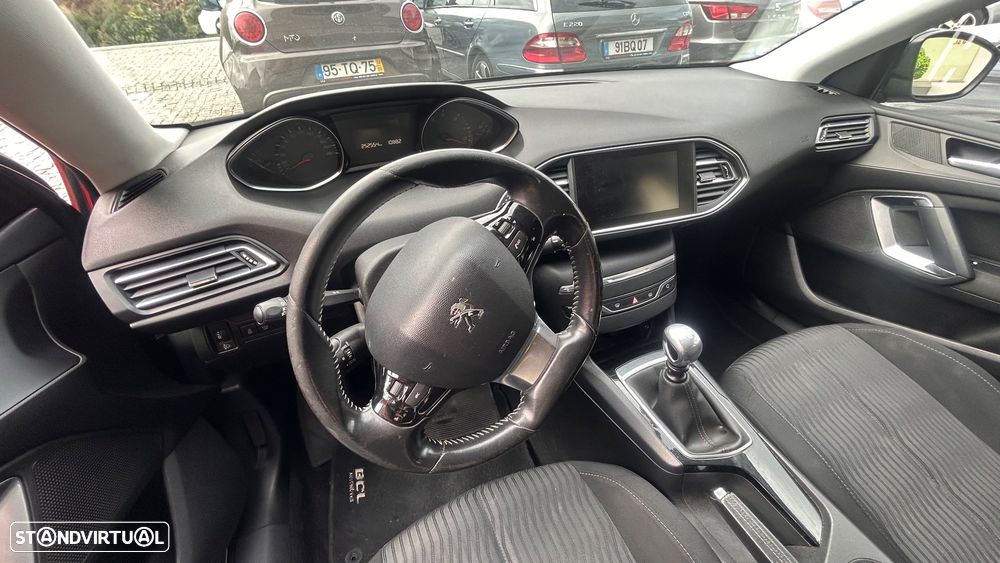 Peugeot 308 SW BlueHDi 120 Stop & Start Active - 3