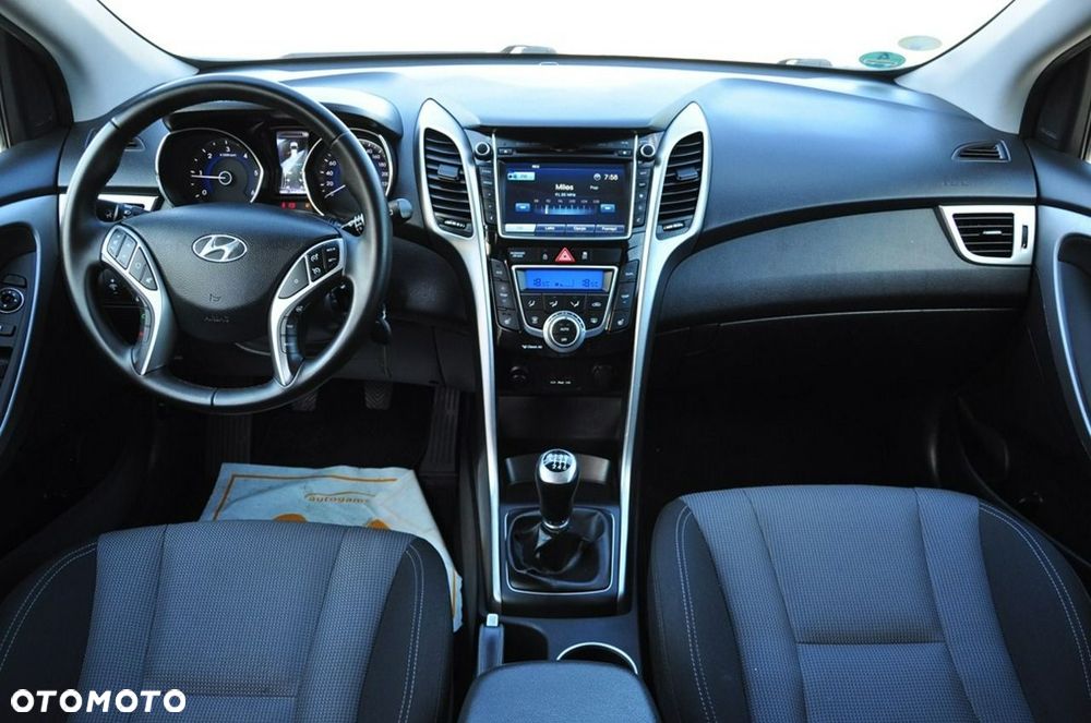 Hyundai i30 - 30