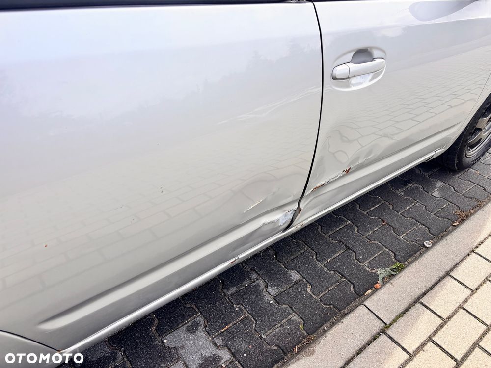 Toyota Prius - 7