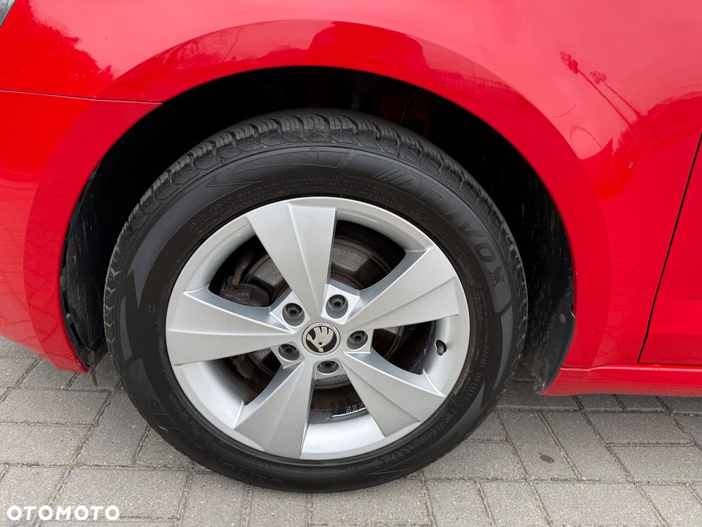 Skoda Octavia 1.6 TDI DSG Ambition - 34