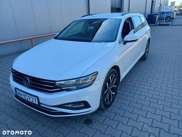 Volkswagen Passat 1.5 TSI EVO Business DSG - 4