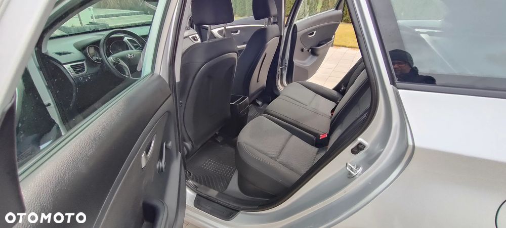 Hyundai i30 1.4 Classic + - 17