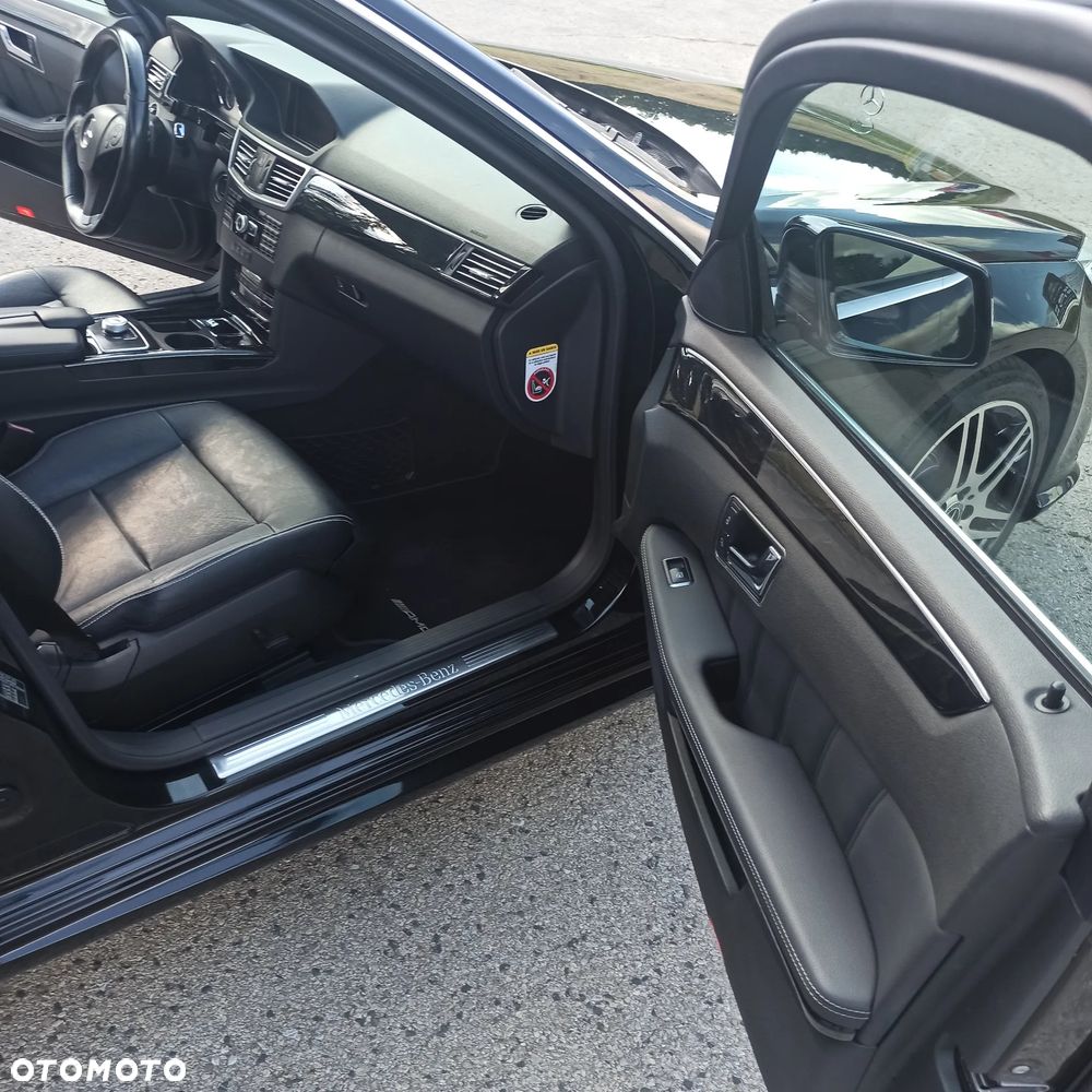 Mercedes-Benz Klasa E - 22