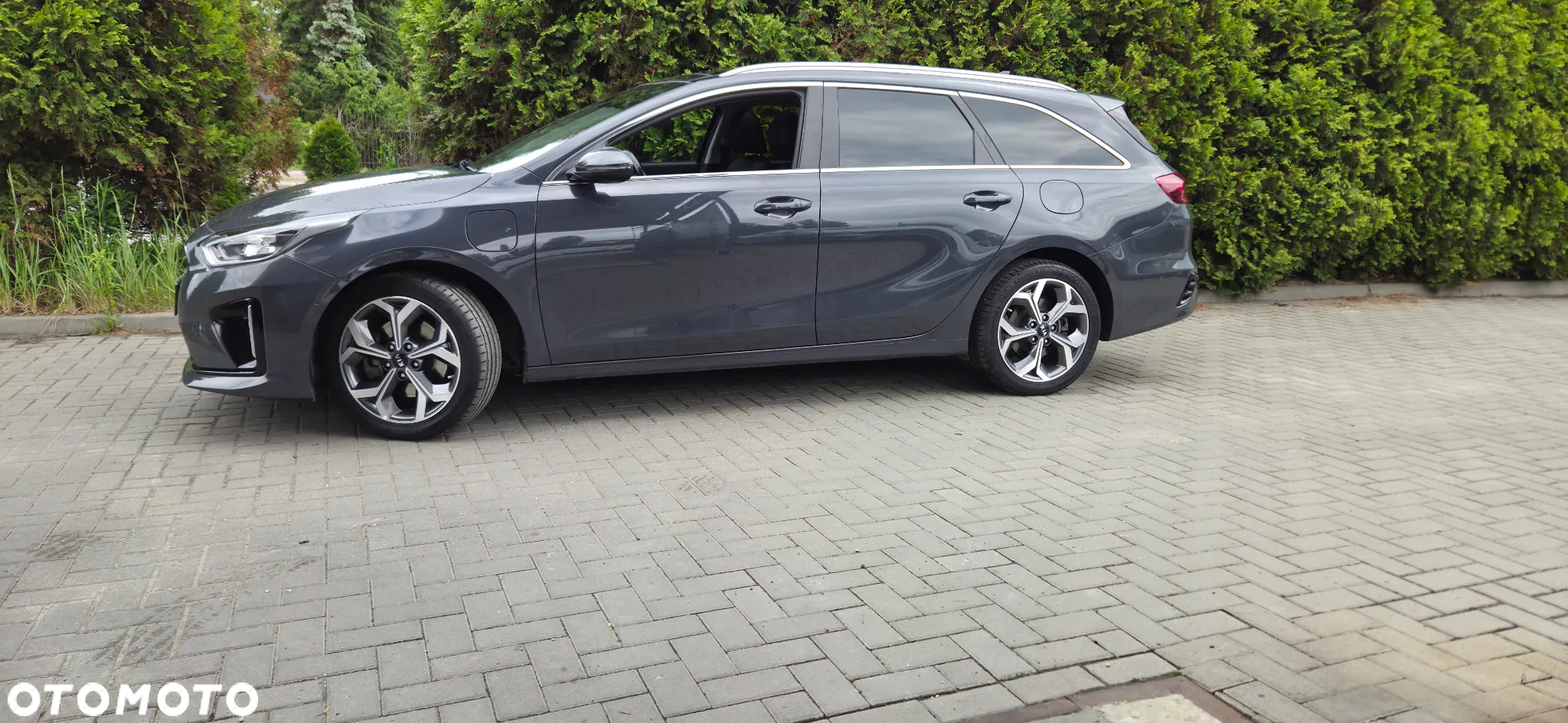 Kia Ceed 1.6 GDI PHEV L Business Line DCT - 5