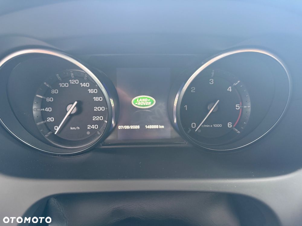 Land Rover Discovery Sport 2.0 TD4 HSE - 10