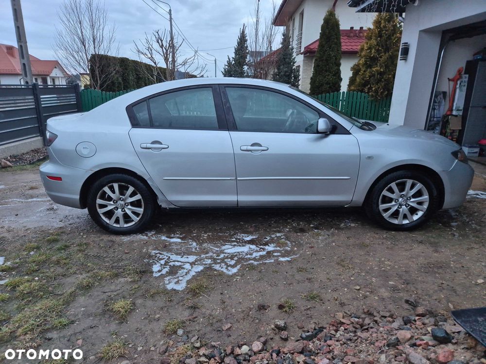 Mazda 3 - 5