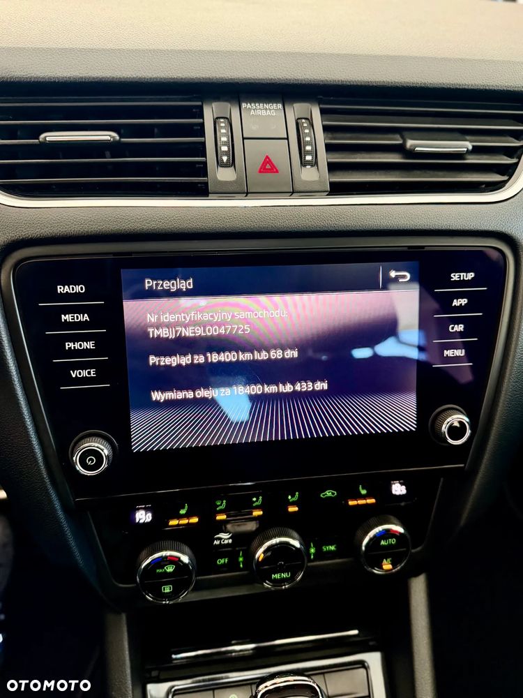 Skoda Octavia 2.0 TDI Style DSG - 20