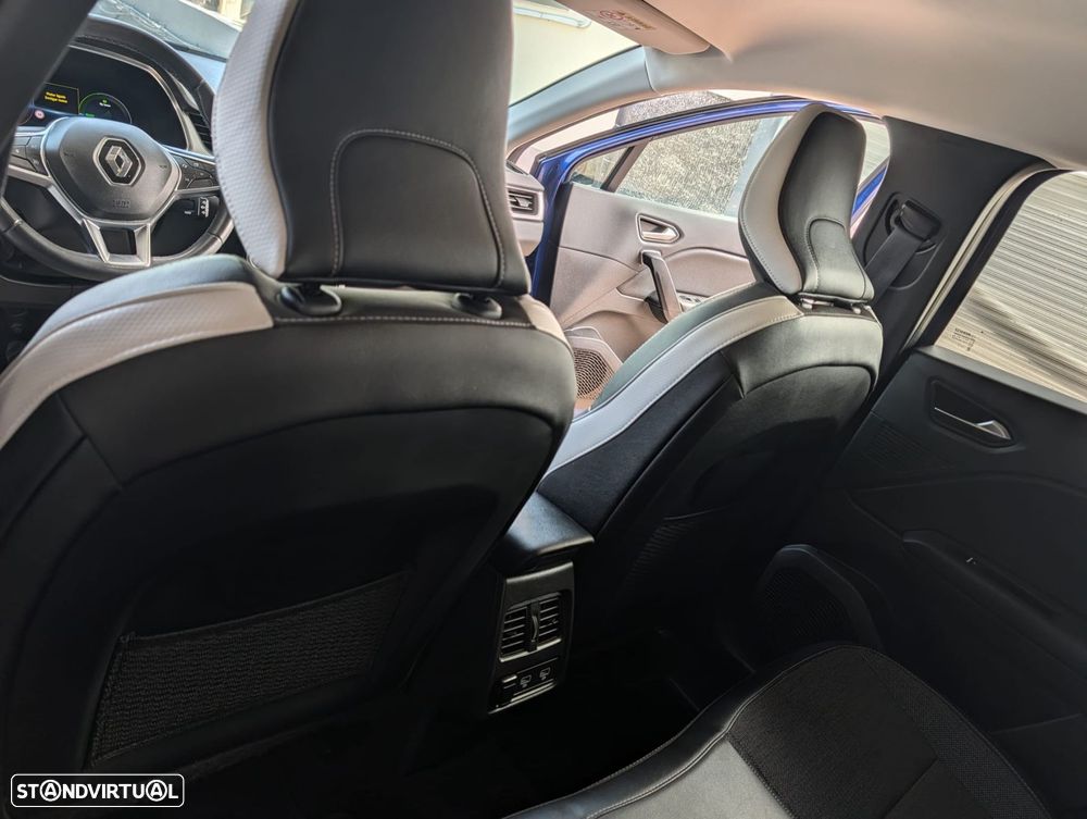 Renault Captur 1.6 E-Tech Plug-In Hybrid Techno - 17
