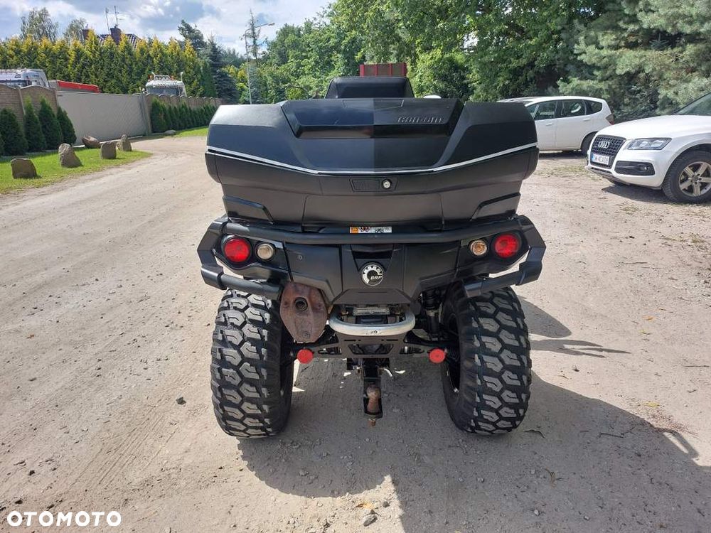 Can-Am Outlander Max - 8