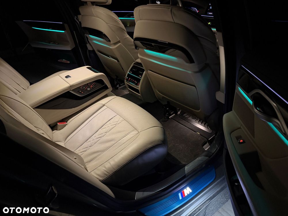 BMW Seria 7 730d xDrive - 10
