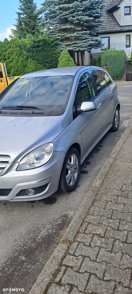 Mercedes-Benz Klasa B 180 CDI - 4