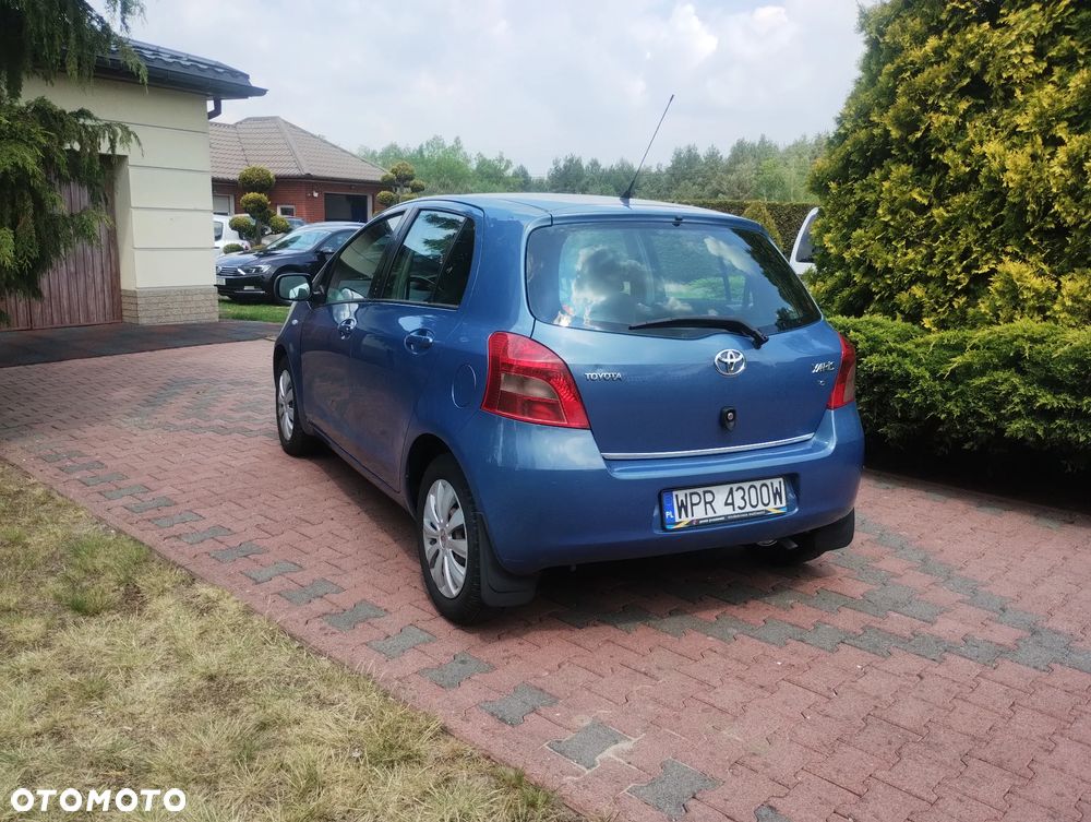 Toyota Yaris - 9
