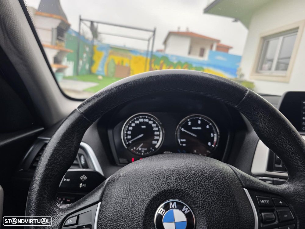 BMW 116 d EDynamics Line Sport - 59