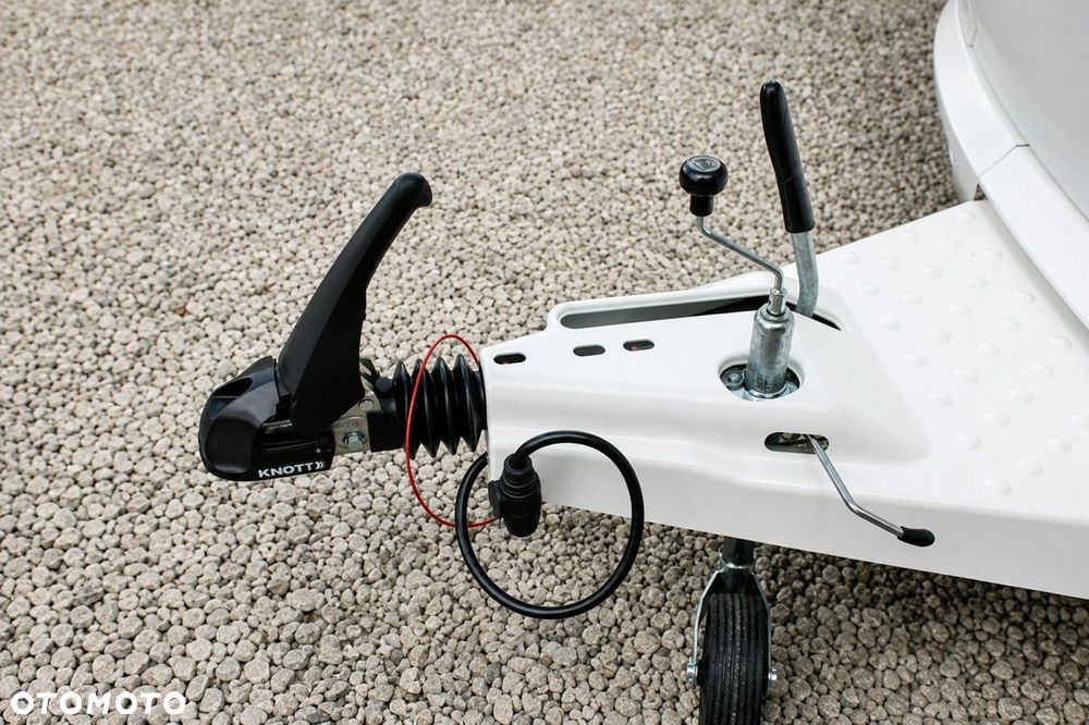 Hobby DE LUXE 495 WFB - 20