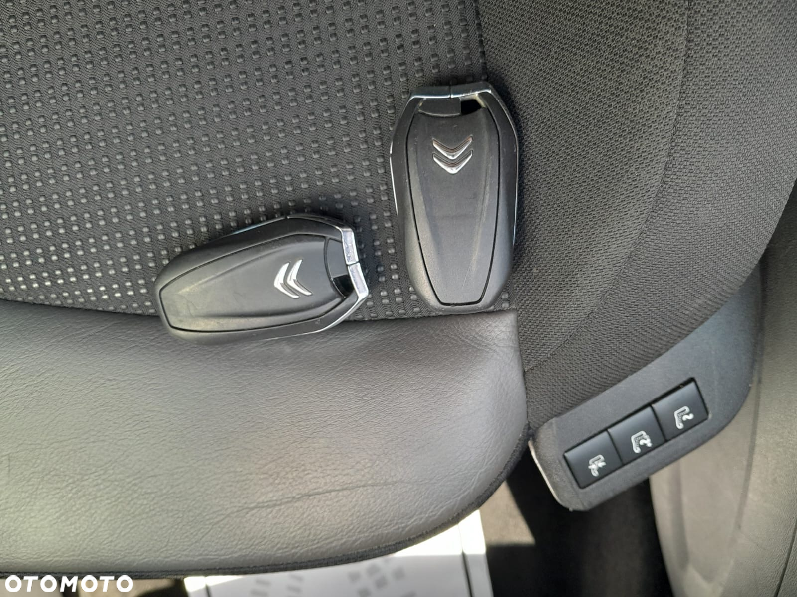 Citroën C4 Grand Picasso 1.6 e-HDi Exclusive - 29