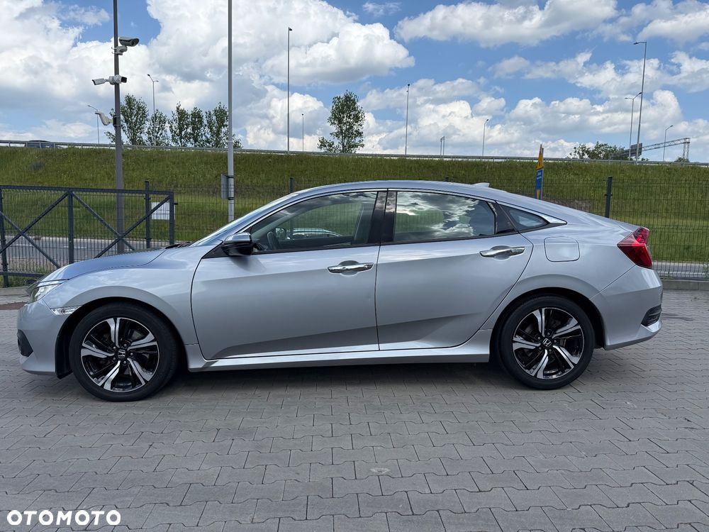 Honda Civic 1.5 T Elegance - 13
