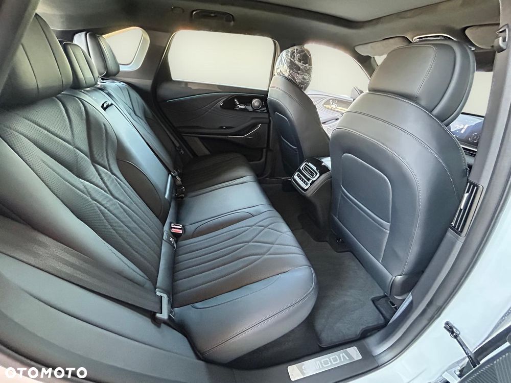 Omoda 9 1.5 Super Hybrid Exclusive AWD - 10