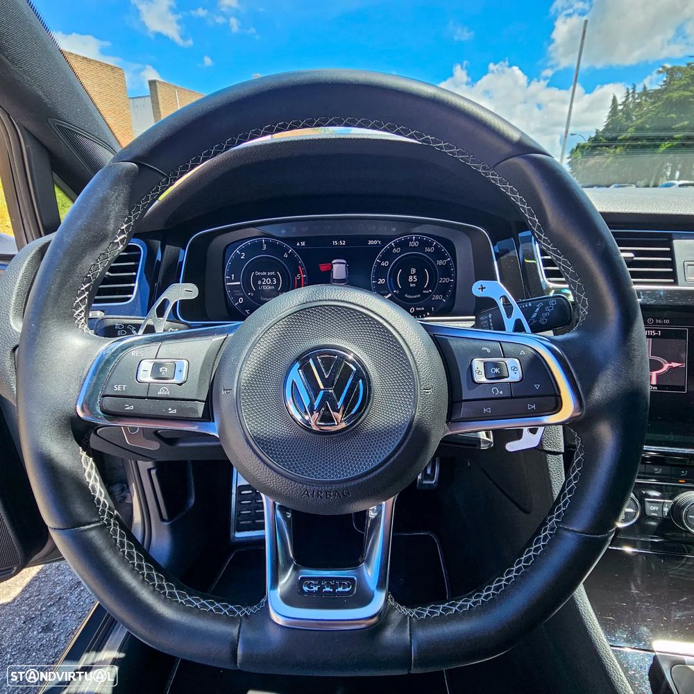 VW Golf GTD 2.0 TDI SCR DSG - 12