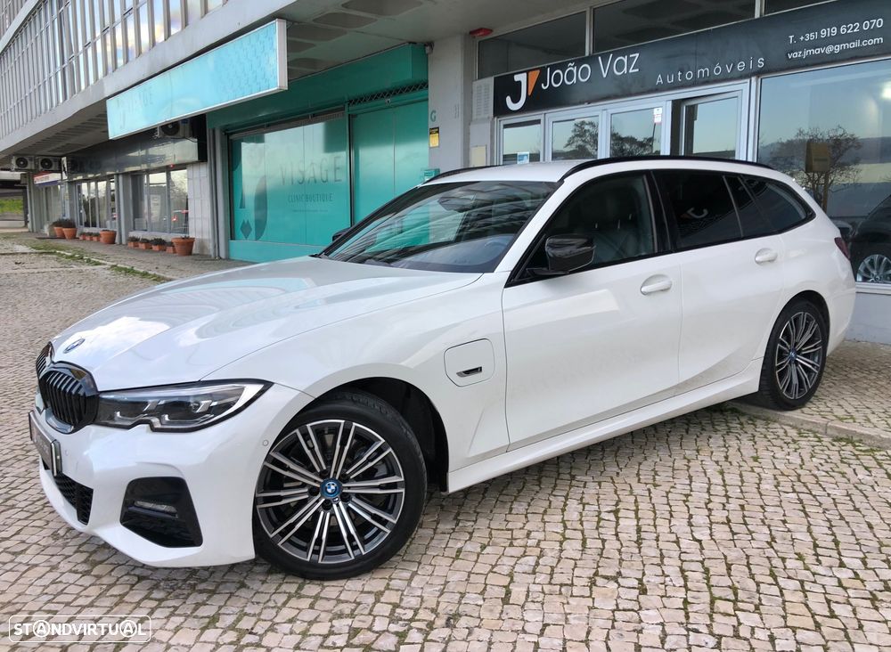 BMW 320 e Pack Desportivo M Auto - 1