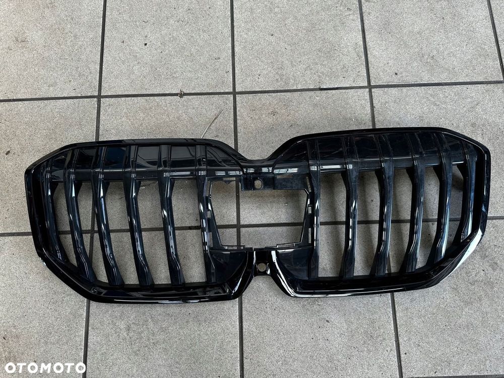 GRILL GRIL ATRAPA CHŁODNICY BMW 2 U06 9882243-13 - 1