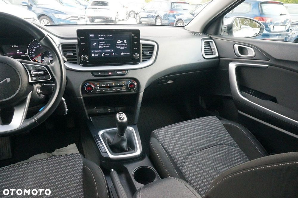 Kia Ceed 1.5 T-GDI M - 15