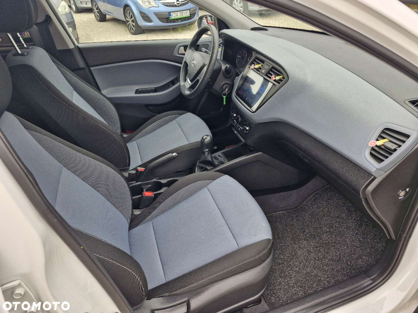 Hyundai i20 1.2 Classic Plus - 20