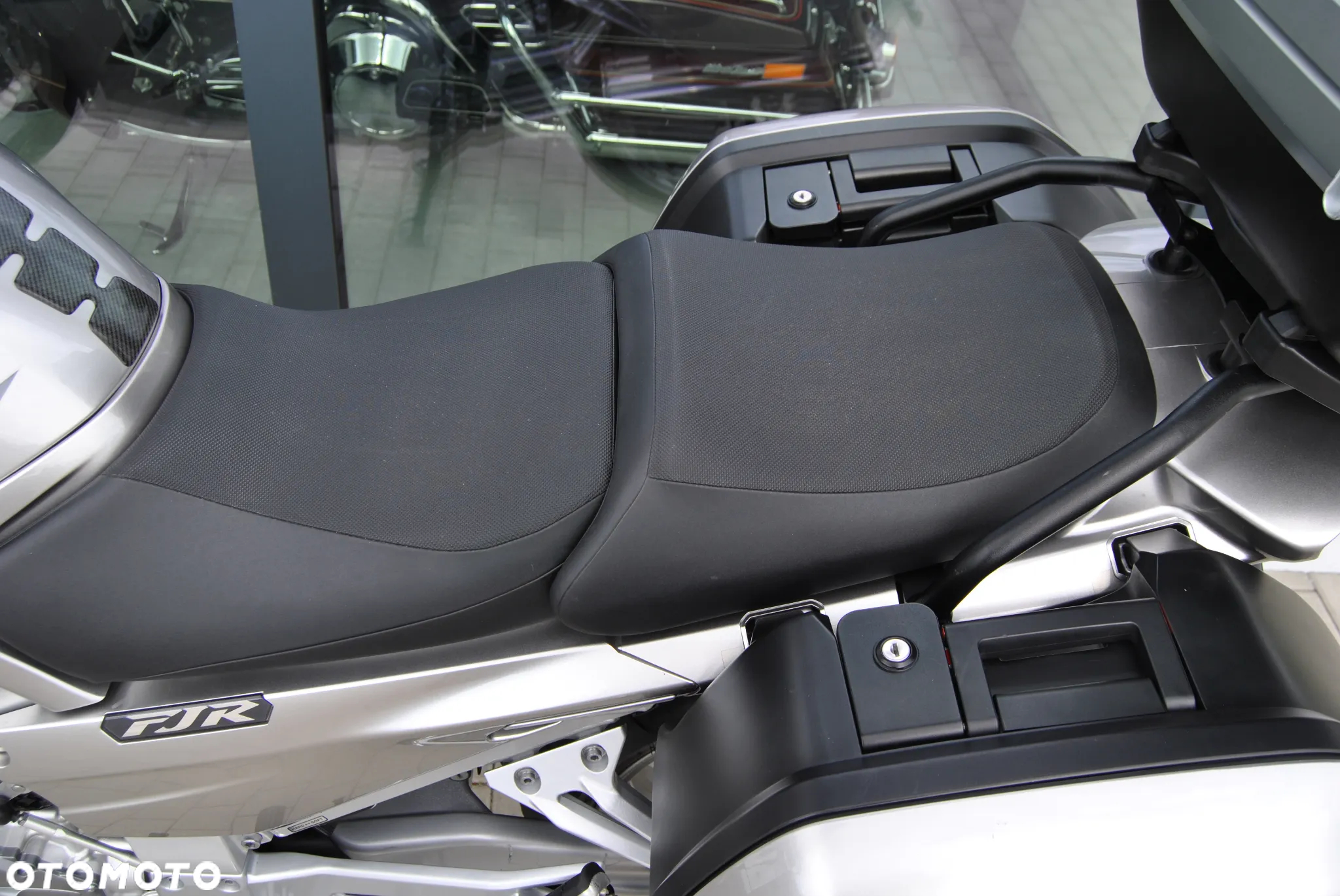 Yamaha FJR - 29