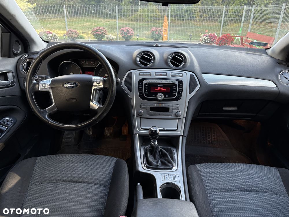 Ford Mondeo - 7