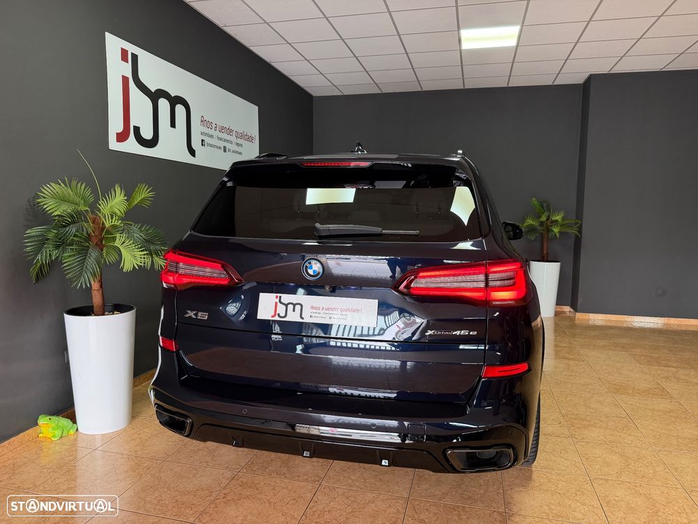 BMW X5 45 e xDrive Pack M - 21