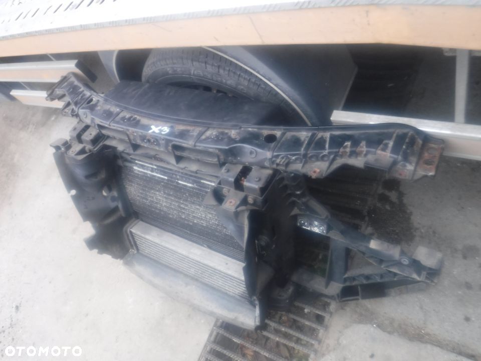 Bmw X3 E83 2.0 D pas przod wzmocnienie chlodnice - 4