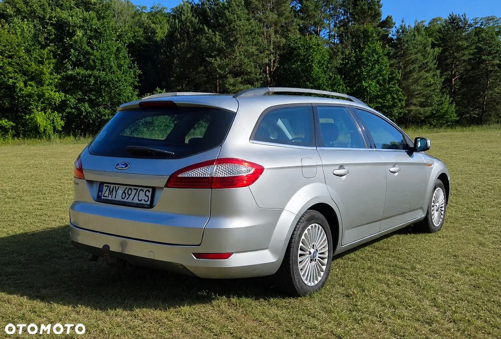 Ford Mondeo 2.0 Ghia - 4