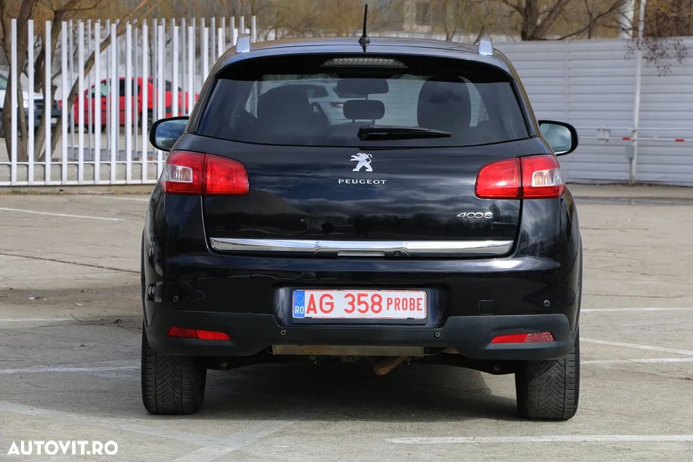 Peugeot 4008 - 14