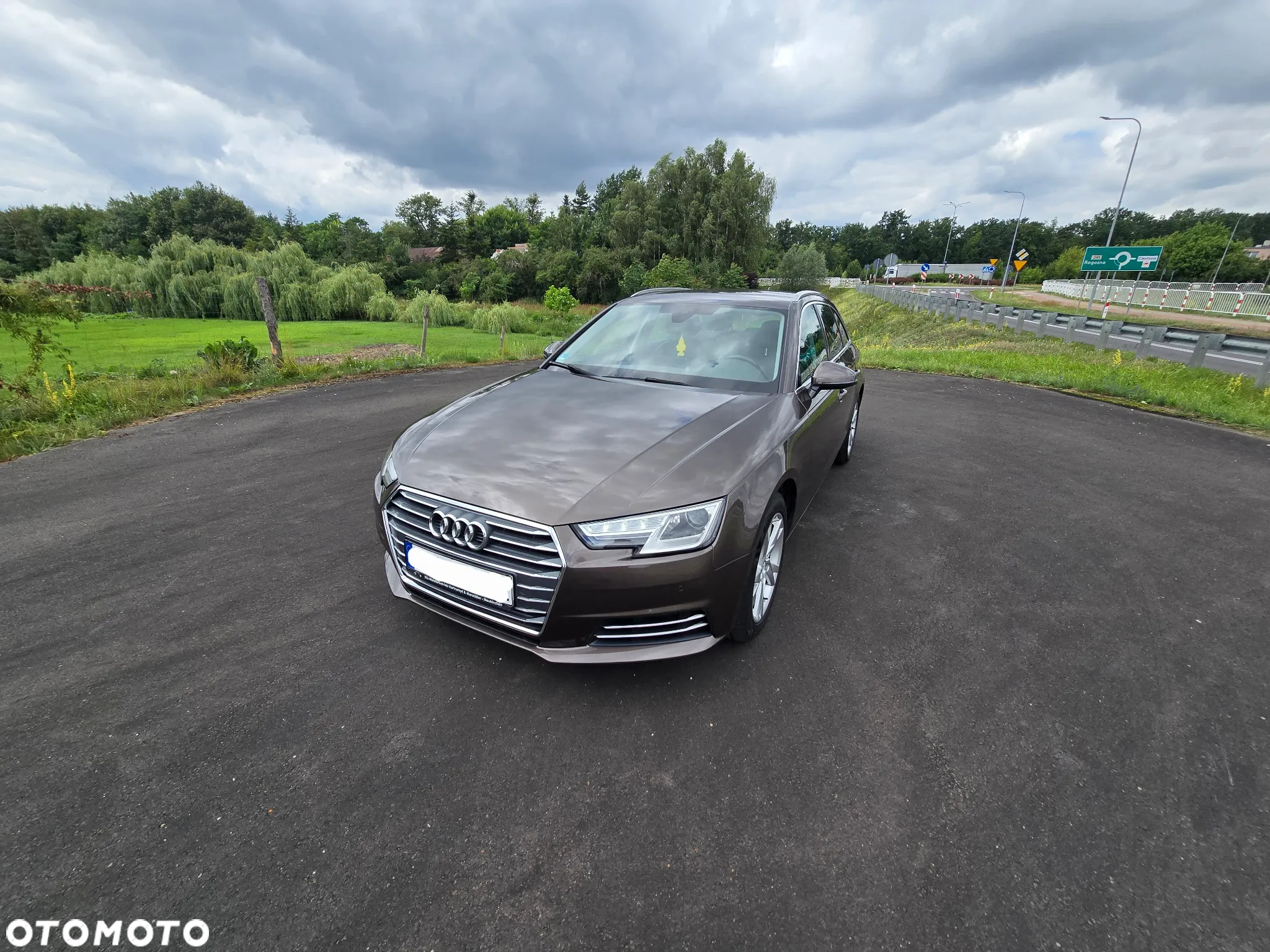 Audi A4 2.0 TDI S tronic - 11