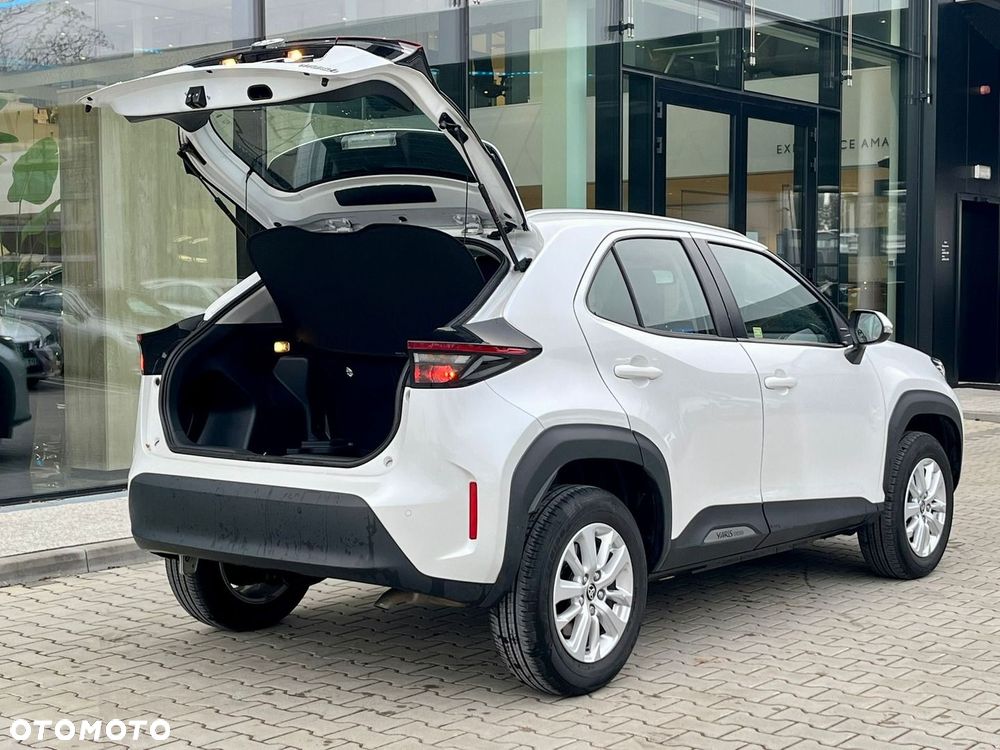 Toyota Yaris Cross Hybrid 1.5 Comfort - 30