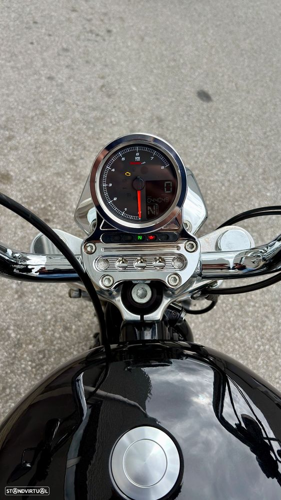 Harley-Davidson Sportster Super Low 1200T - 4