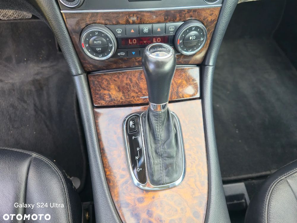 Mercedes-Benz CLK Coupe 220 CDI Automatik Elegance - 26