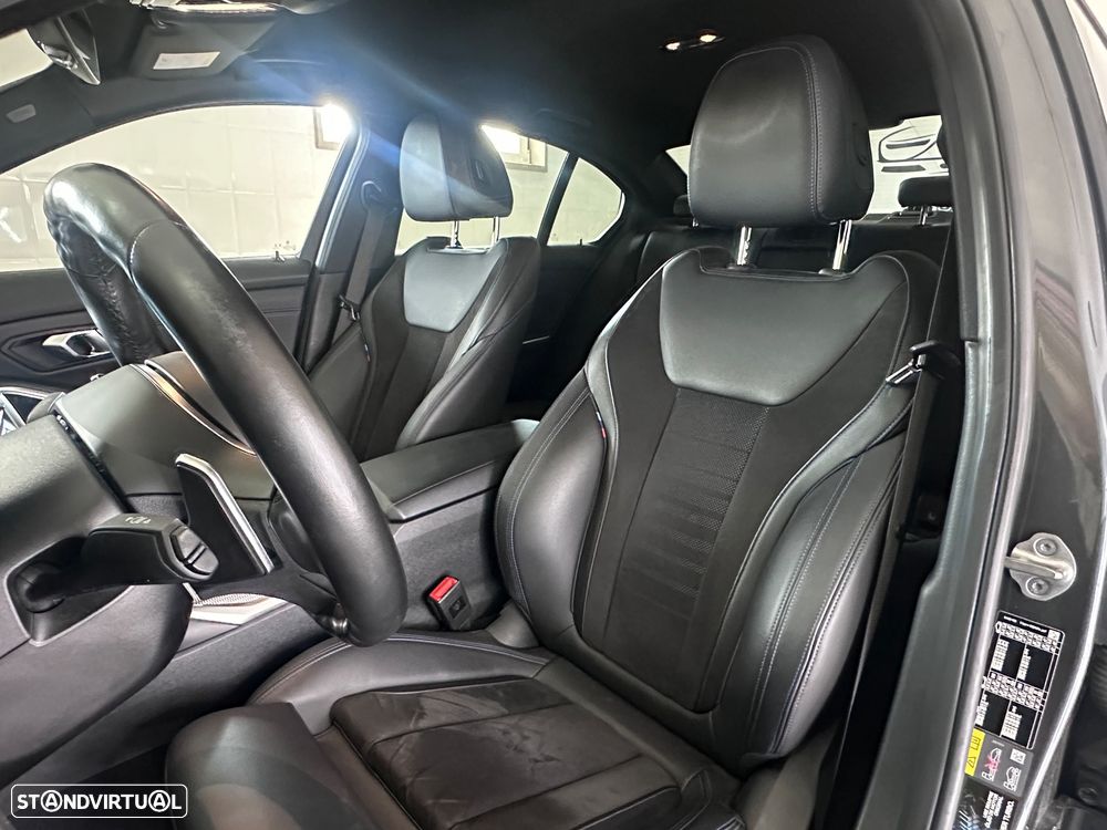BMW 330 e Pack M Auto - 11