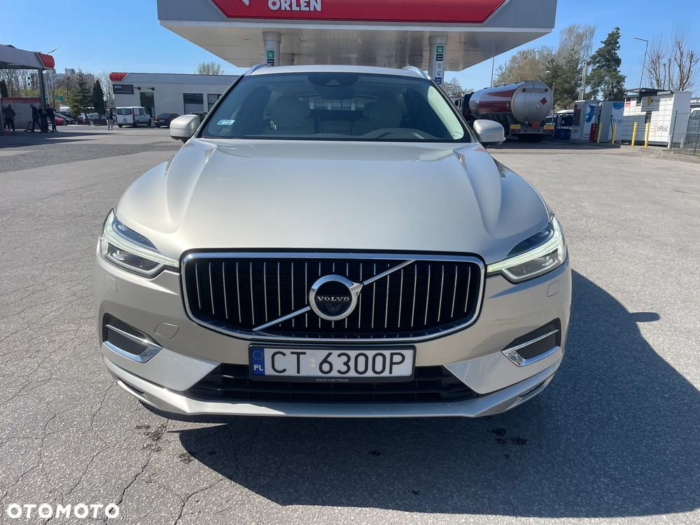 Volvo XC 60 D5 SCR AWD Momentum - 3
